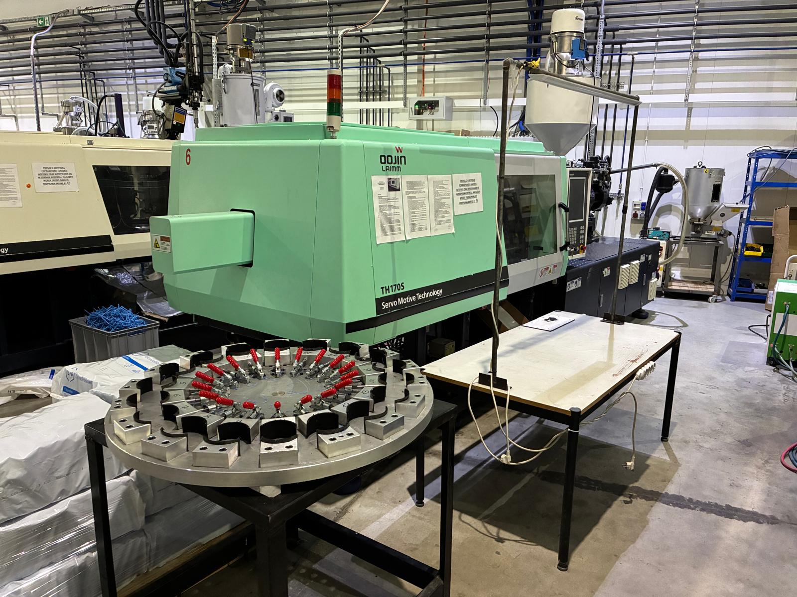 Woojin 170T injection molding machine